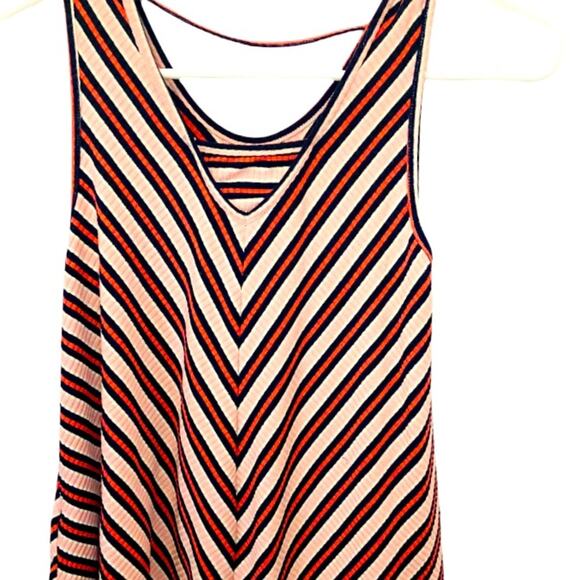 Striped V-Neck Swing Tank Top - Picture 4 of 4
